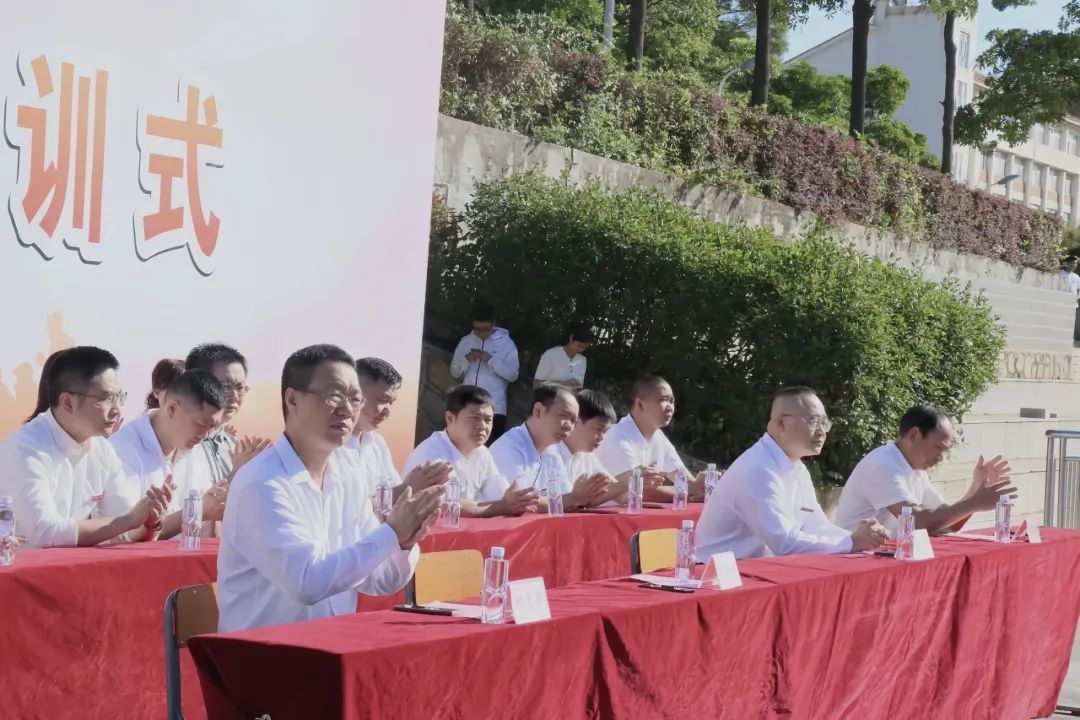 a02.jpg